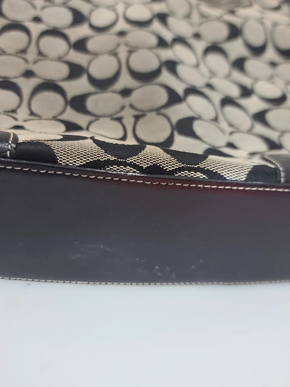 Coach  Vintage Signature Canvas Hobo Bag in Black/Tan